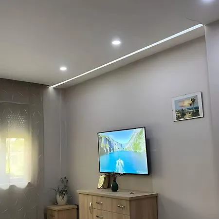 Arti House At Selvia Tirana